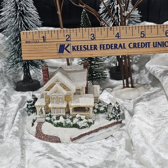 THOMAS KINKADE Hawthorne Village Sculpture "Winter Memories" Vintage Christmas - Picture 6 of 12